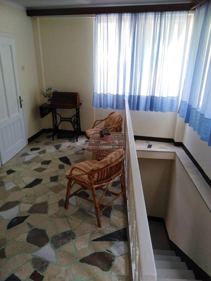 Kuca Sa Pogledom Na More- Paula Baška Esterno foto