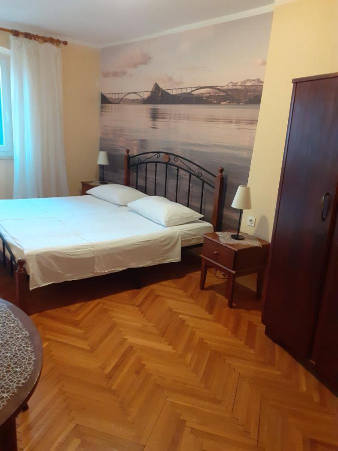 Kuca Sa Pogledom Na More- Paula Baška Esterno foto