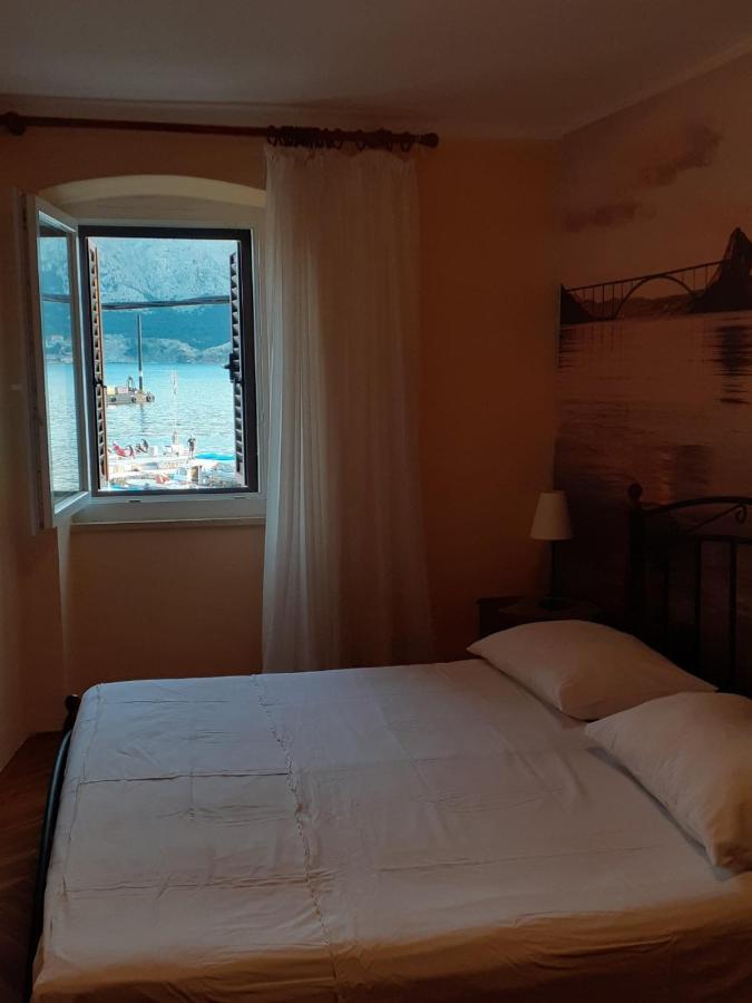 Kuca Sa Pogledom Na More- Paula Baška Esterno foto